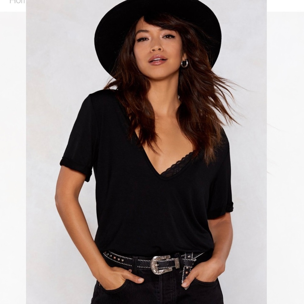 NWOT Nasty Gal Black Scoop Neck Tee
